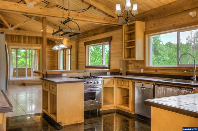 Kitchen with gas range
